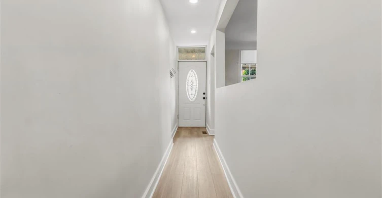 180 West Avenue, Hamilton, ON, L8L 5C6 - 4