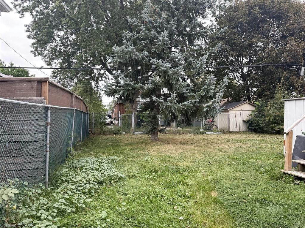Bsmt-1107 Mohawk Road E, Hamilton, ON, L8T 2S4 - 4