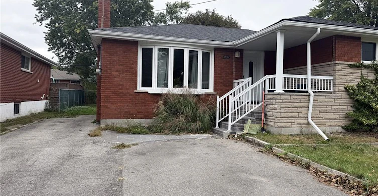Bsmt-1107 Mohawk Road E, Hamilton, ON, L8T 2S4 - 2