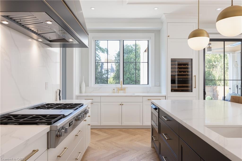 46 Second Street, Oakville, ON, L6J 3T2 - 12