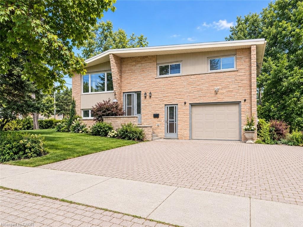 Upper-580 Forest Hill Drive, Kitchener, ON, N2M 4H7