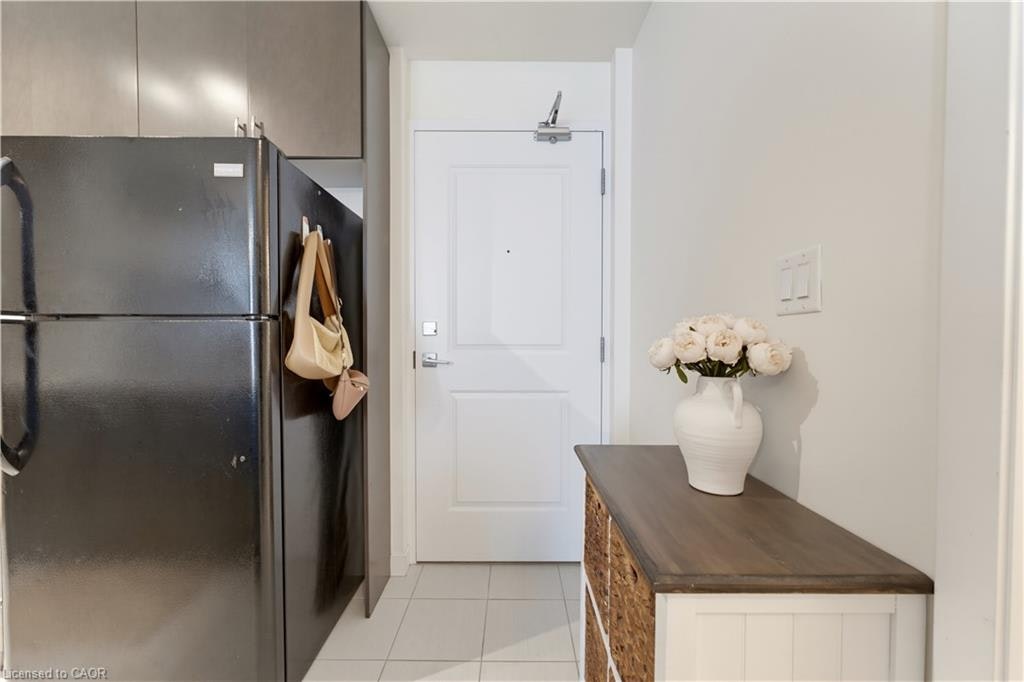 608-85 Robinson Street, Hamilton, ON, L8P 0B9 - 3