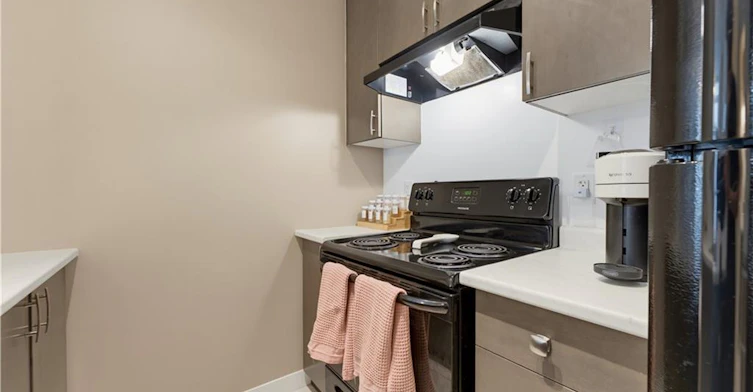 608-85 Robinson Street, Hamilton, ON, L8P 0B9 - 6