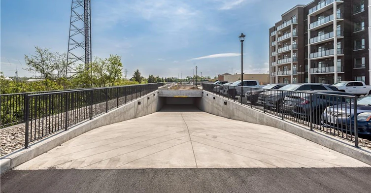 441-5055 Greenlane Road, Lincoln, ON, L0R 1B3 - 22