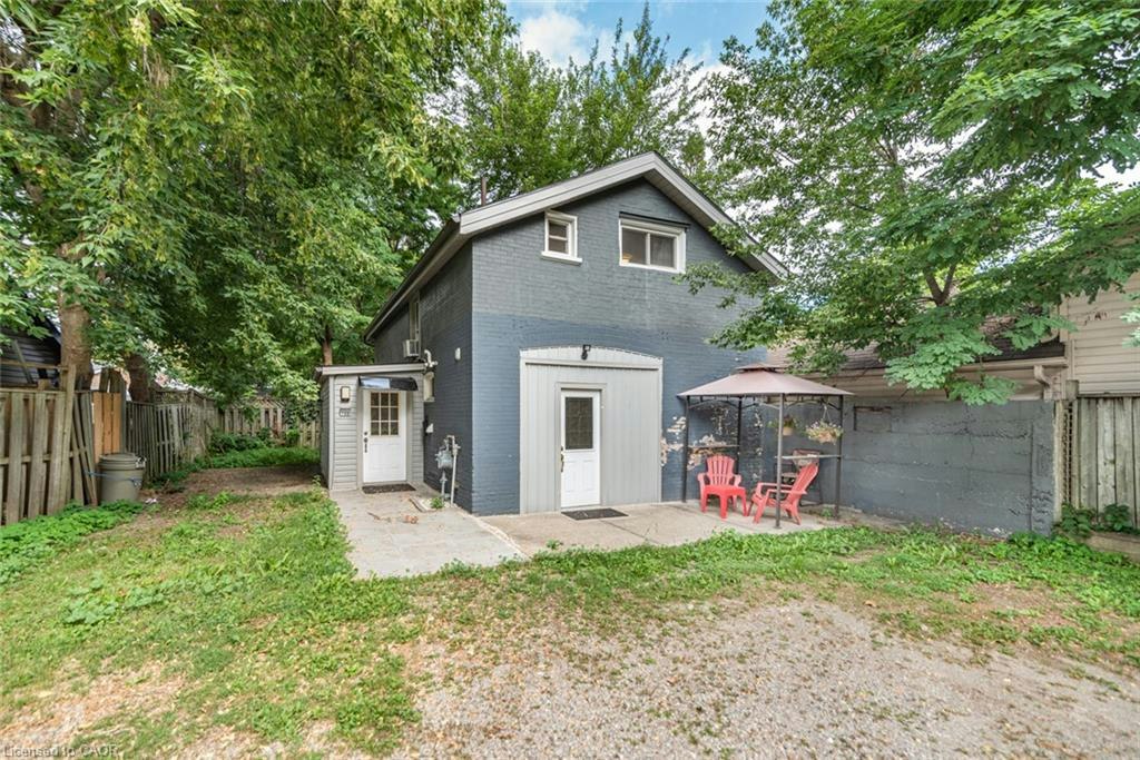 B-70 Palace Street, Brantford, ON, N3T 3X1