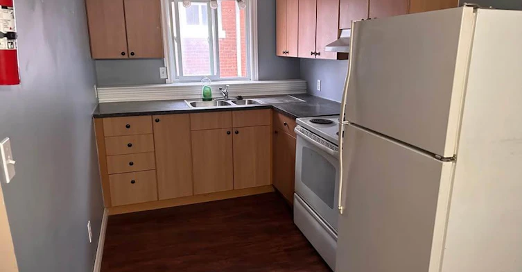Upper-78 Richmond Street, Brantford, ON, N3T 3Y5