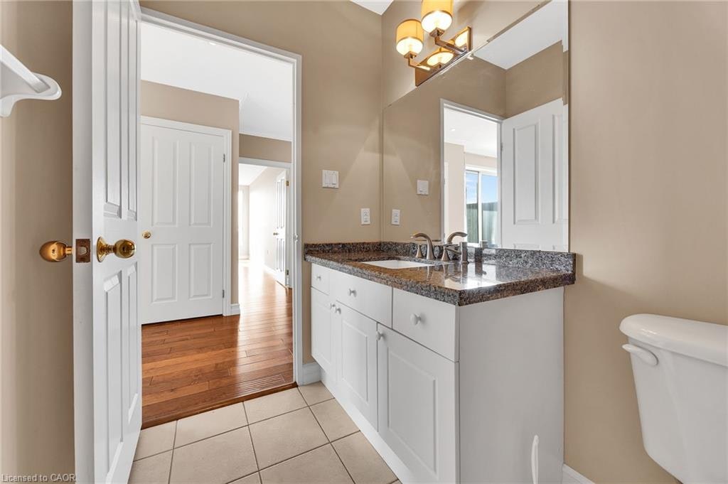 1303-255 Keats Way, Waterloo, ON, N2L 6N6 - 15