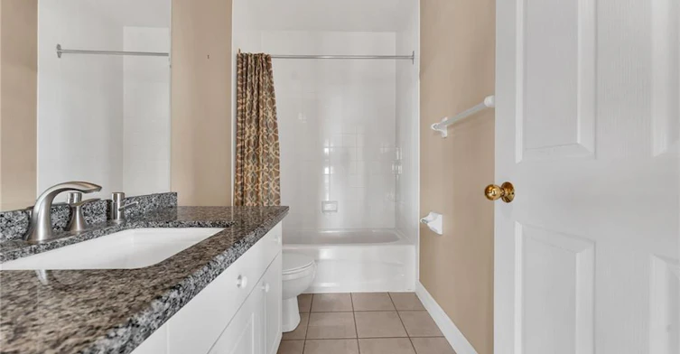 1303-255 Keats Way, Waterloo, ON, N2L 6N6 - 14