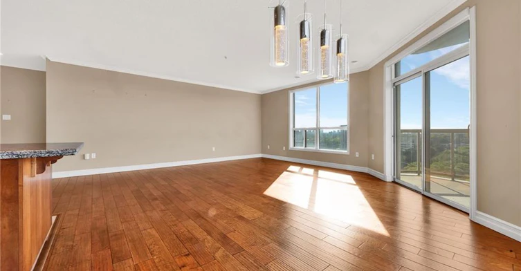 1303-255 Keats Way, Waterloo, ON, N2L 6N6 - 6