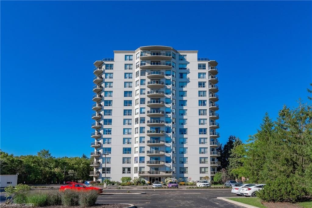 1303-255 Keats Way, Waterloo, ON, N2L 6N6 - 21