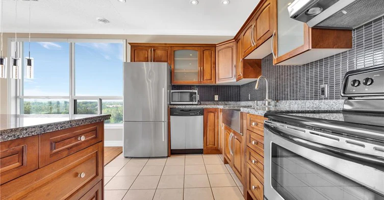 1303-255 Keats Way, Waterloo, ON, N2L 6N6 - 5