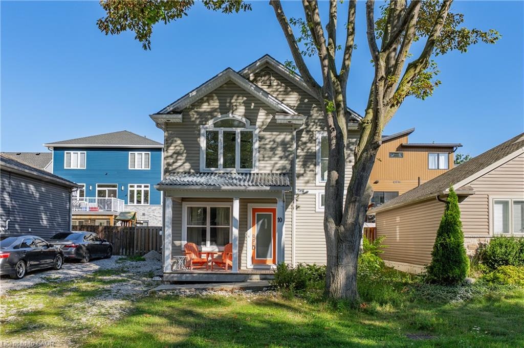 10 Queens Avenue, Lambton Shores, ON, N0M 1T0