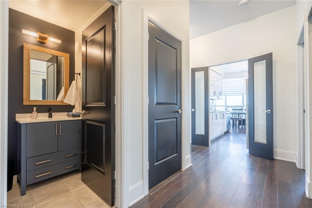 PH5-330 Burnhamthorpe Road W, Mississauga, ON, L5B 0E1 - 4