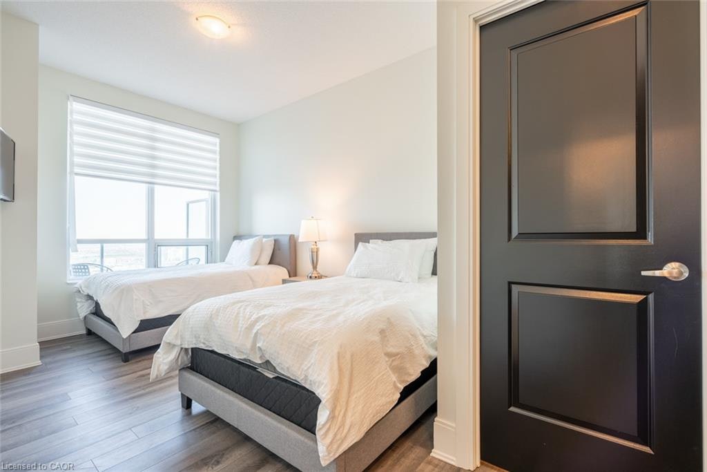 PH5-330 Burnhamthorpe Road W, Mississauga, ON, L5B 0E1 - 25