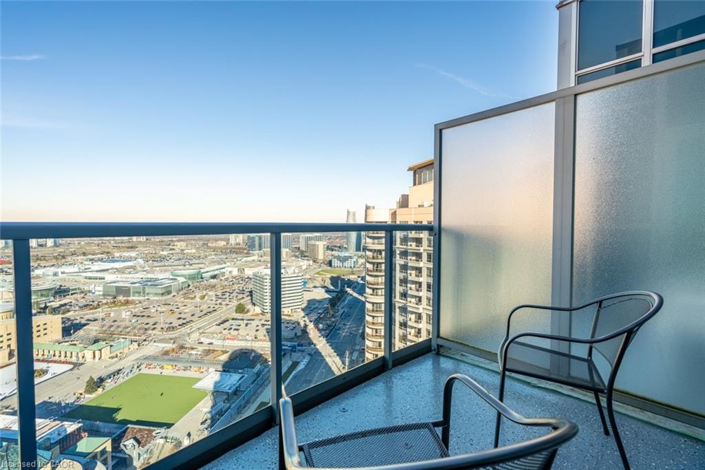 PH5-330 Burnhamthorpe Road W, Mississauga, ON, L5B 0E1 - 34