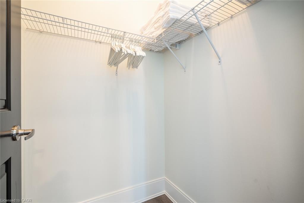 PH5-330 Burnhamthorpe Road W, Mississauga, ON, L5B 0E1 - 27