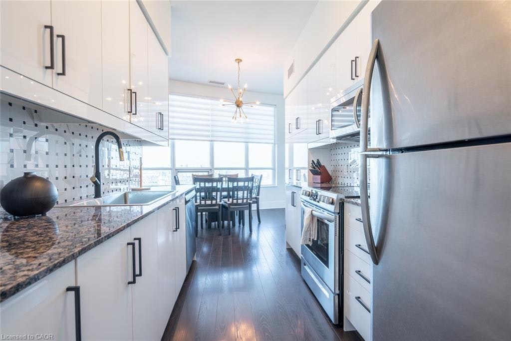 PH5-330 Burnhamthorpe Road W, Mississauga, ON, L5B 0E1 - 17