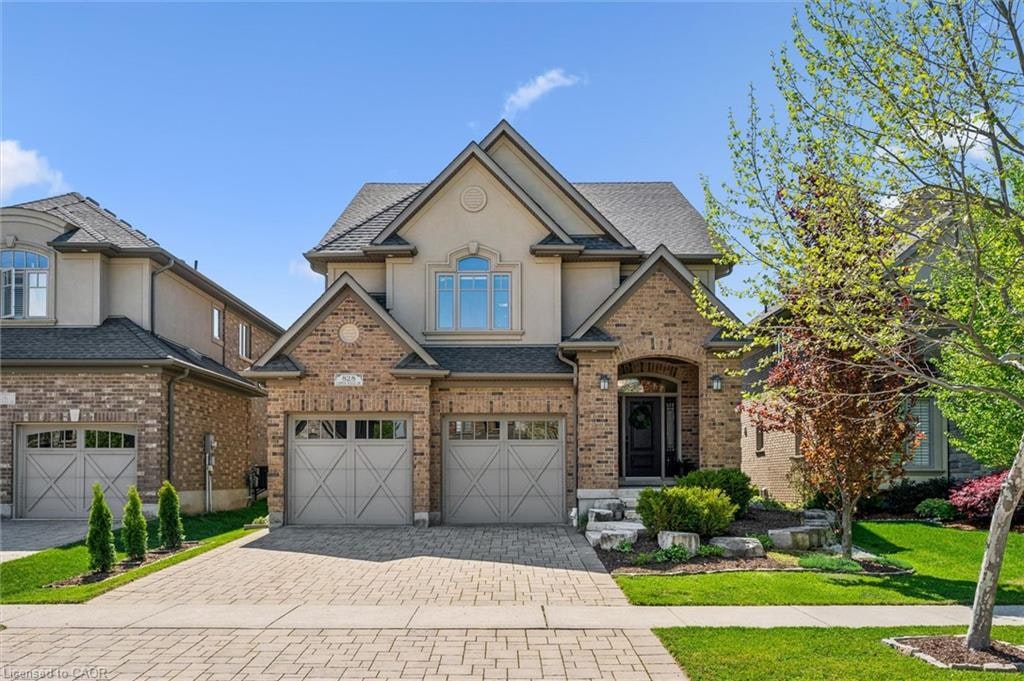 828 Copper Ridge Drive, Waterloo, ON, N2K 0B5