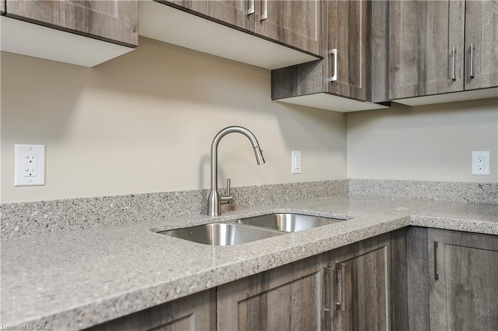 B-183 Rykert Street, St. Catharines, ON, L2S 2B5 - 8