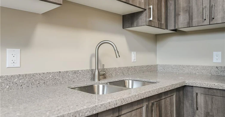 B-183 Rykert Street, St. Catharines, ON, L2S 2B5 - 8