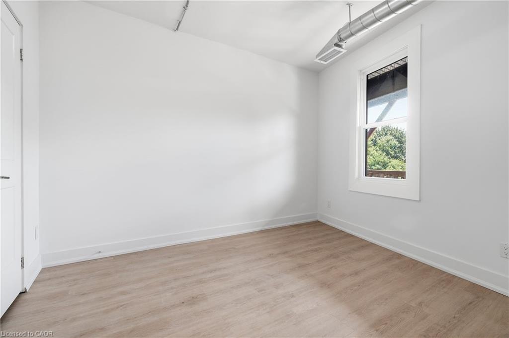 02-1006 King Street E, Hamilton, ON, L8M 1C8 - 4