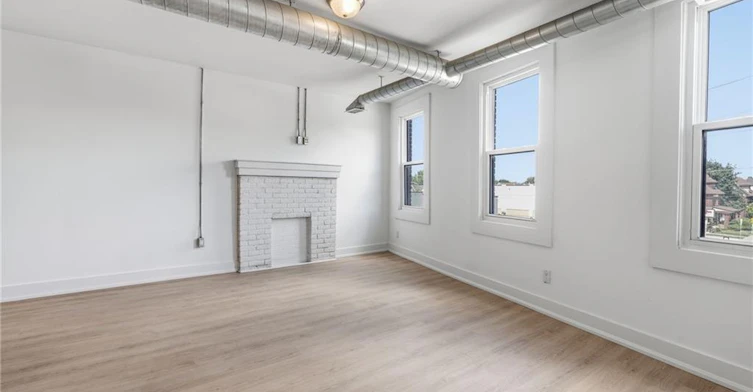 02-1006 King Street E, Hamilton, ON, L8M 1C8 - 13