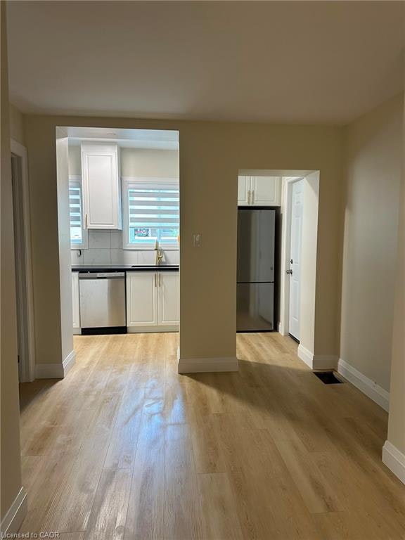 Main-413 Concession Street, Hamilton, ON, L9A 1B8 - 10