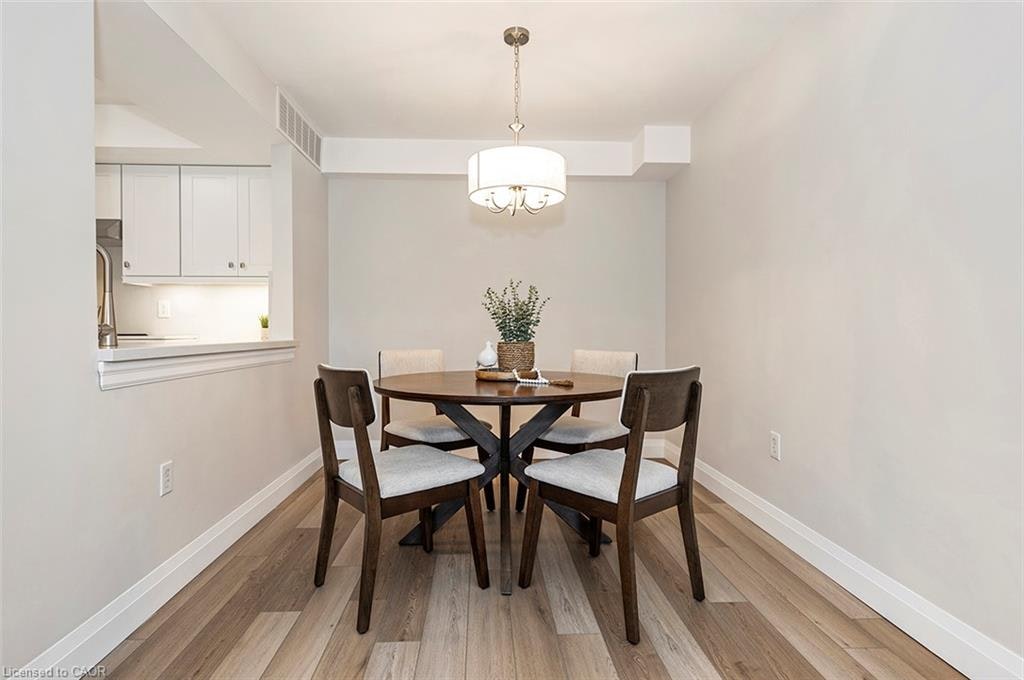 B405-216 Plains Road W, Burlington, ON, L7T 4K8 - 8