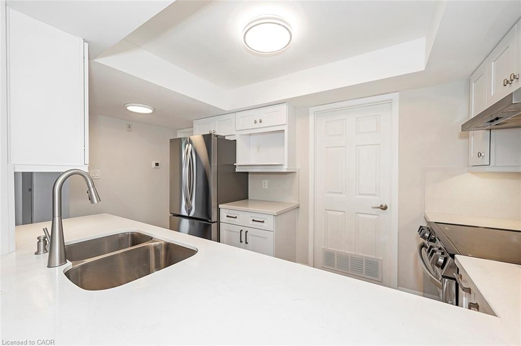 B405-216 Plains Road W, Burlington, ON, L7T 4K8 - 31