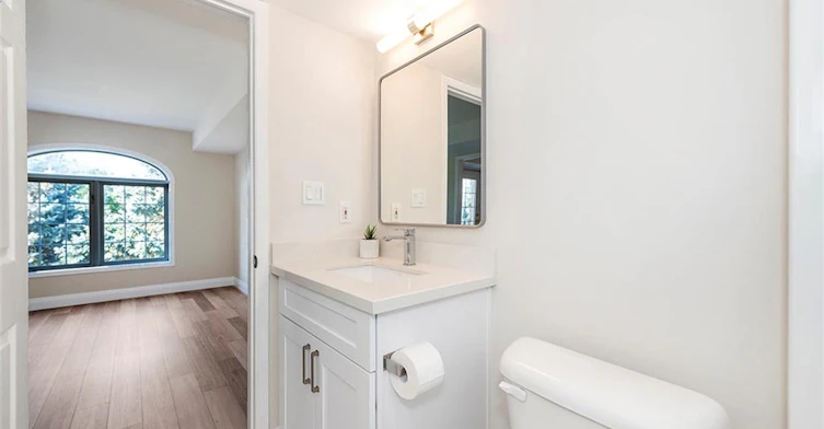 B405-216 Plains Road W, Burlington, ON, L7T 4K8 - 21