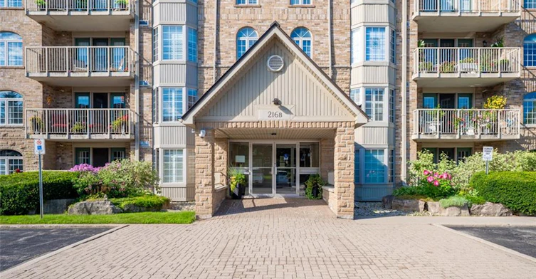 B405-216 Plains Road W, Burlington, ON, L7T 4K8 - 2