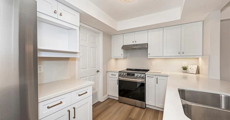 B405-216 Plains Road W, Burlington, ON, L7T 4K8 - 16