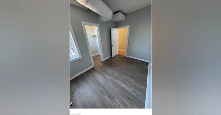 301-657 Barton Street E, Hamilton, ON, L8L 3A3 - 10