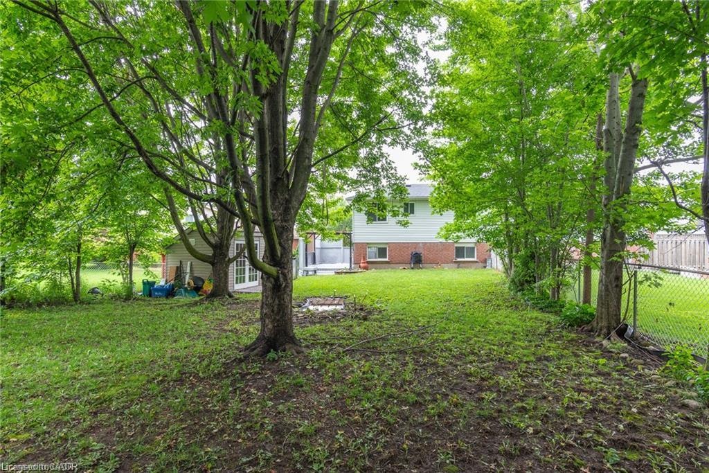 B-629 Settlersfield Court, Waterloo, ON, N2T 2K6 - 45