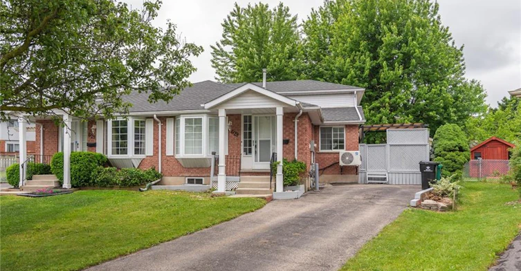 B-629 Settlersfield Court, Waterloo, ON, N2T 2K6
