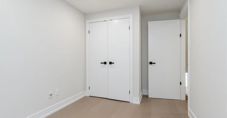 B-629 Settlersfield Court, Waterloo, ON, N2T 2K6 - 26