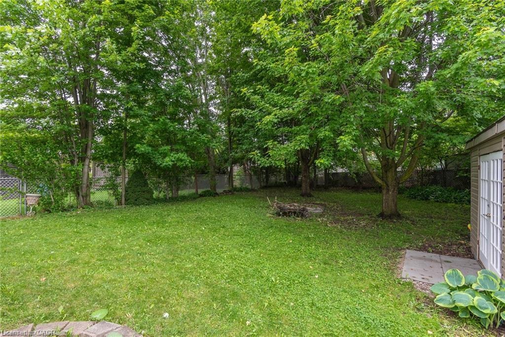 B-629 Settlersfield Court, Waterloo, ON, N2T 2K6 - 50