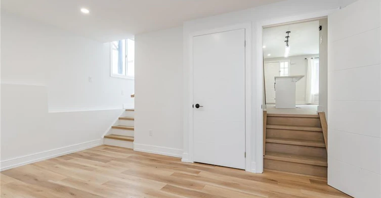 B-629 Settlersfield Court, Waterloo, ON, N2T 2K6 - 33