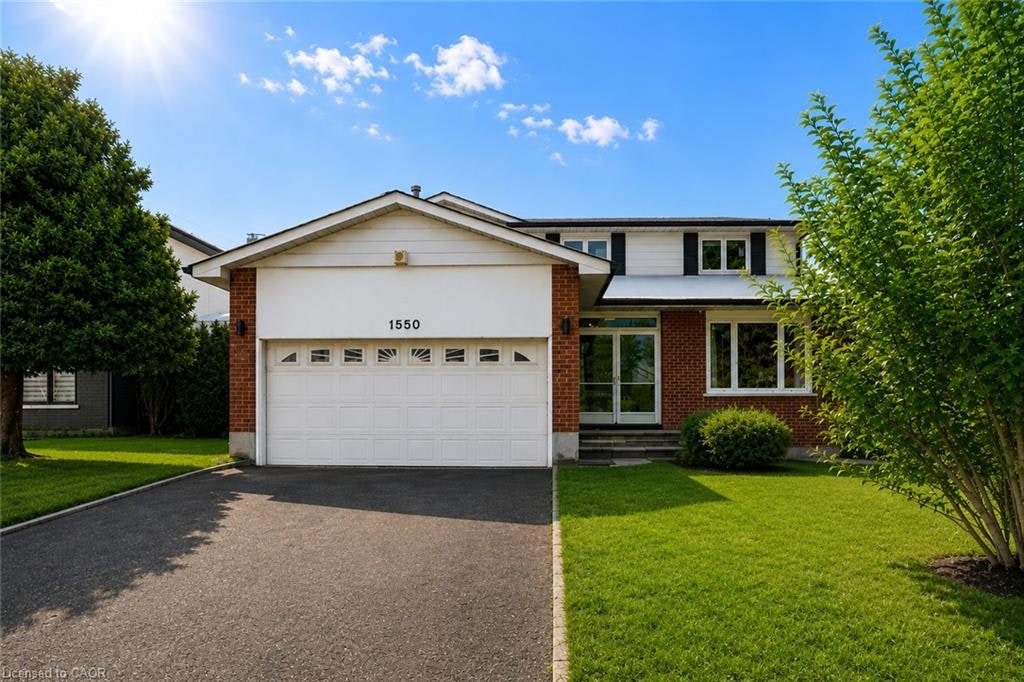 Upper-1550 Woodeden Drive, Mississauga, ON, L5H 2V3