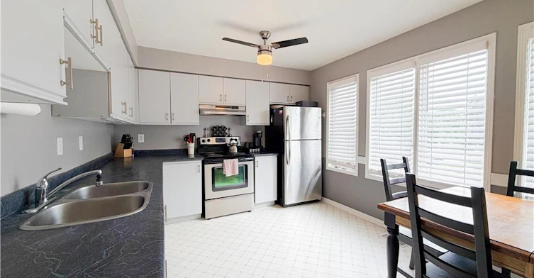 76 Fairgreen Close, Cambridge, ON, N1T 1T7 - 13