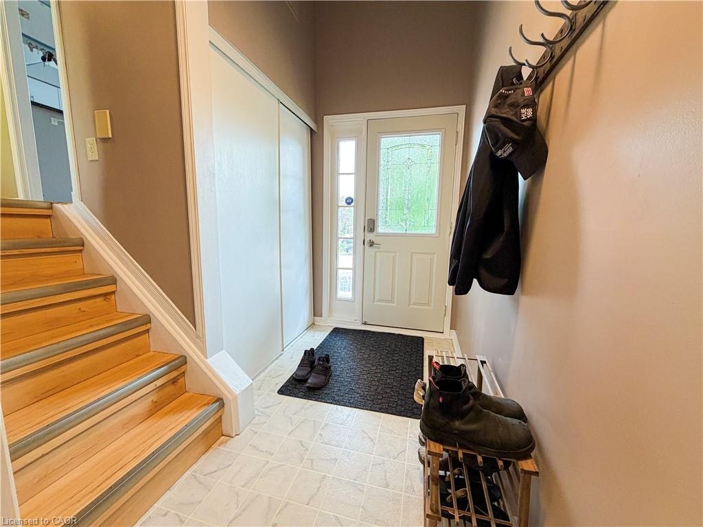 76 Fairgreen Close, Cambridge, ON, N1T 1T7 - 8