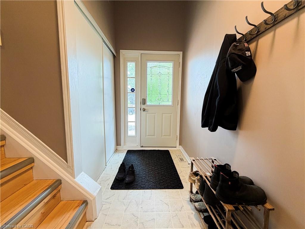 76 Fairgreen Close, Cambridge, ON, N1T 1T7 - 6