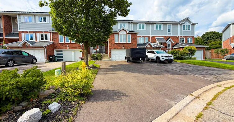 76 Fairgreen Close, Cambridge, ON, N1T 1T7 - 3