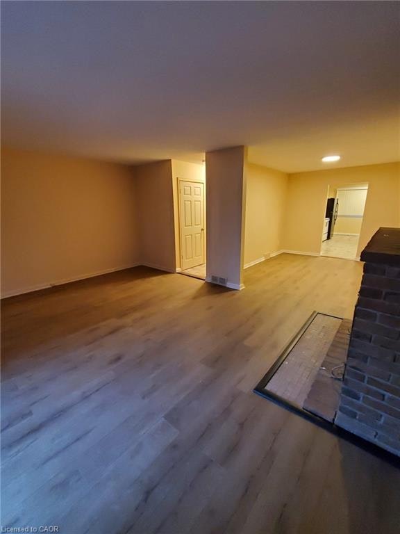 9-225 Shakespeare Drive, Waterloo, ON, N2L 2T5 - 5