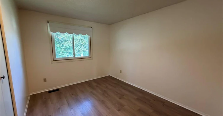 Upper-148 Pepperwood Crescent, Kitchener, ON, N2A 2R3 - 17