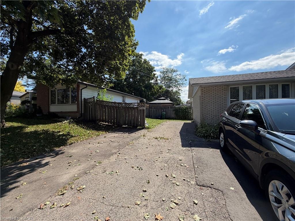 Upper-148 Pepperwood Crescent, Kitchener, ON, N2A 2R3 - 19
