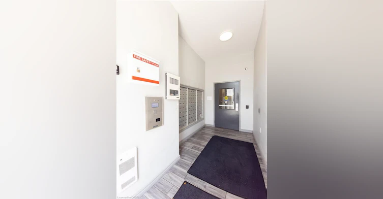 F212-275 Larch Street, Waterloo, ON, N2L 3R2 - 13
