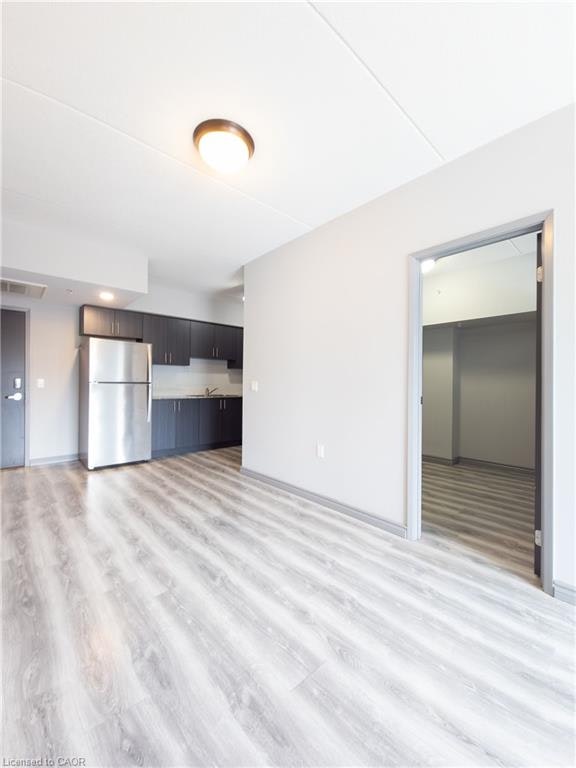 F212-275 Larch Street, Waterloo, ON, N2L 3R2 - 7