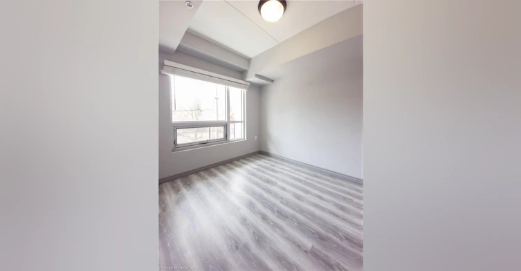 F212-275 Larch Street, Waterloo, ON, N2L 3R2 - 14