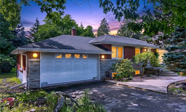 170 Mohawk Road